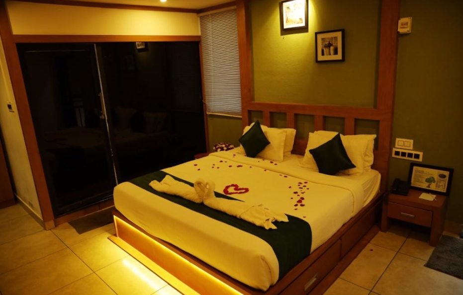 Romantic Hut