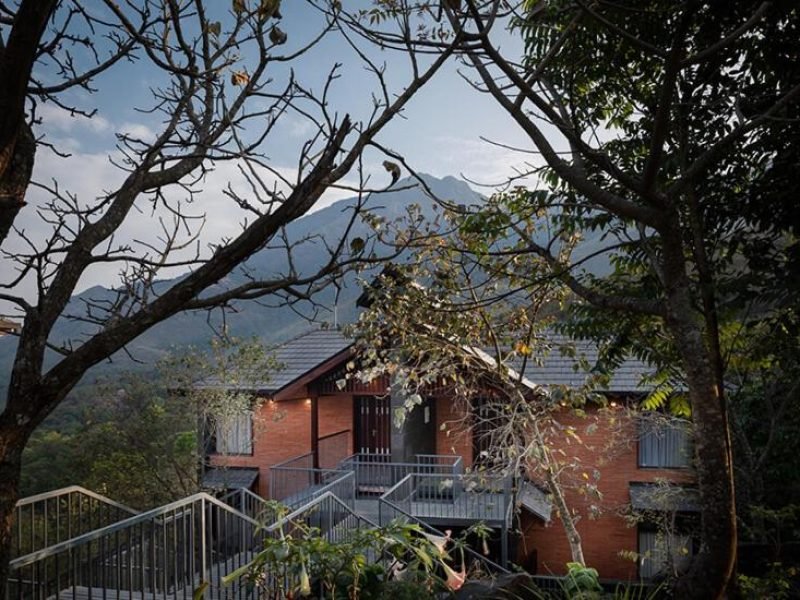 VALLEY VIEW HONEY MOON COTTAGES