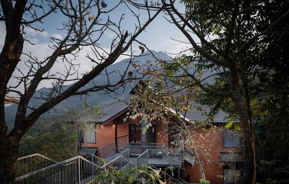 VALLEY VIEW HONEY MOON COTTAGES