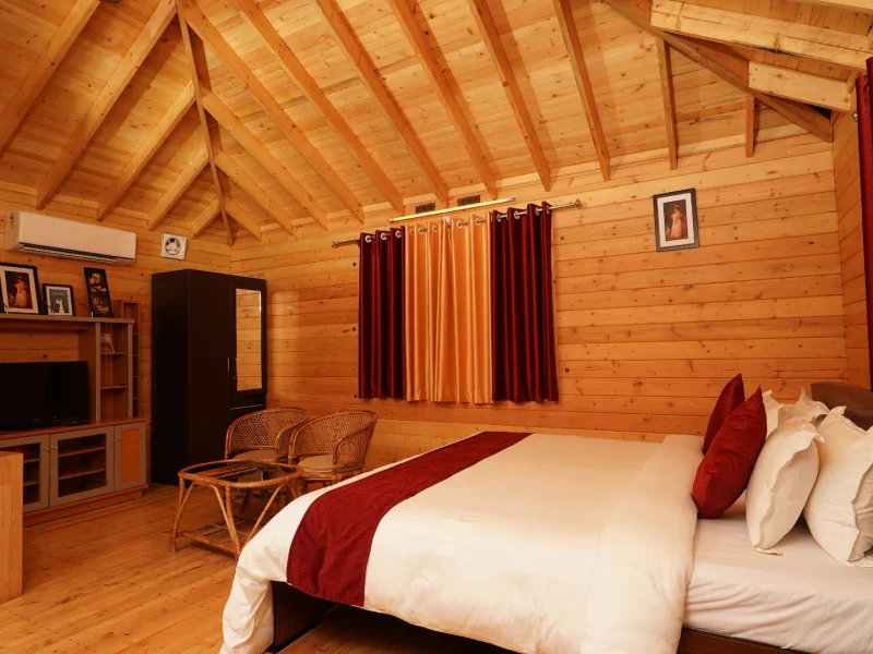Ivy Wooden Chalet
