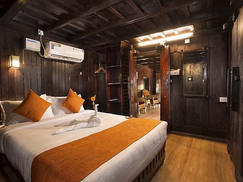 Premium Heritage Room with Balcony
